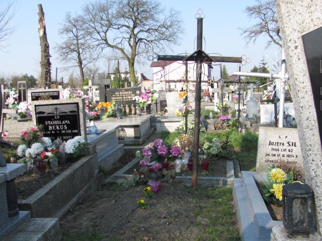  NN Mstów - Grobonet - Wyszukiwarka osób pochowanych